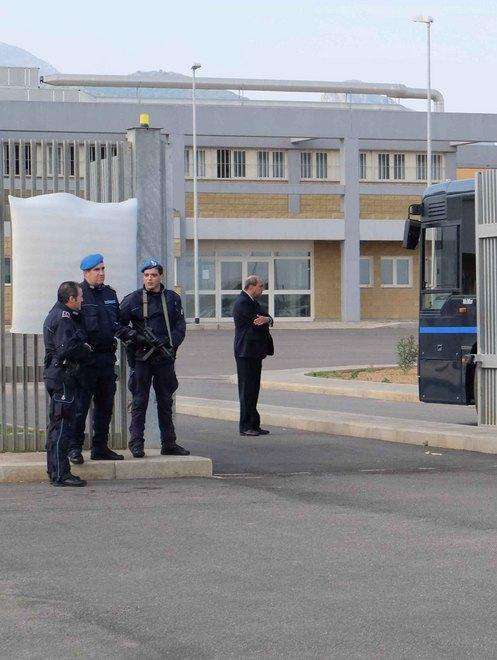 Aggredisce la compagna: in cella 