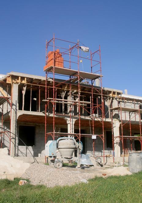 Edilizia, a Orotelli sportello unico per le pratiche online 