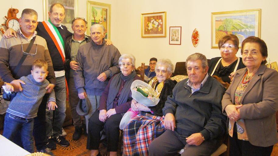 I 100 anni di zia Domenica Sini