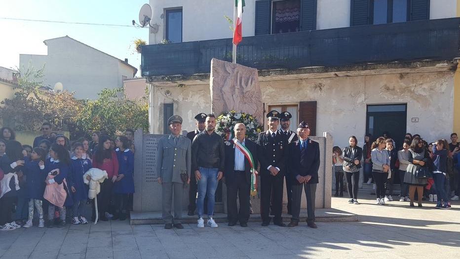 Padru commemora i Caduti con le scuole