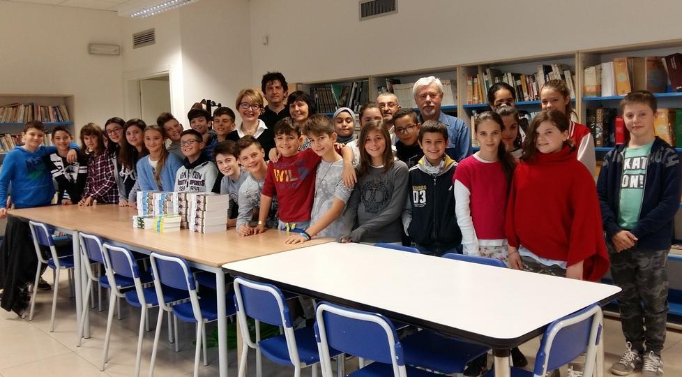 Con i gettoni di presenza dizionari per la scuola