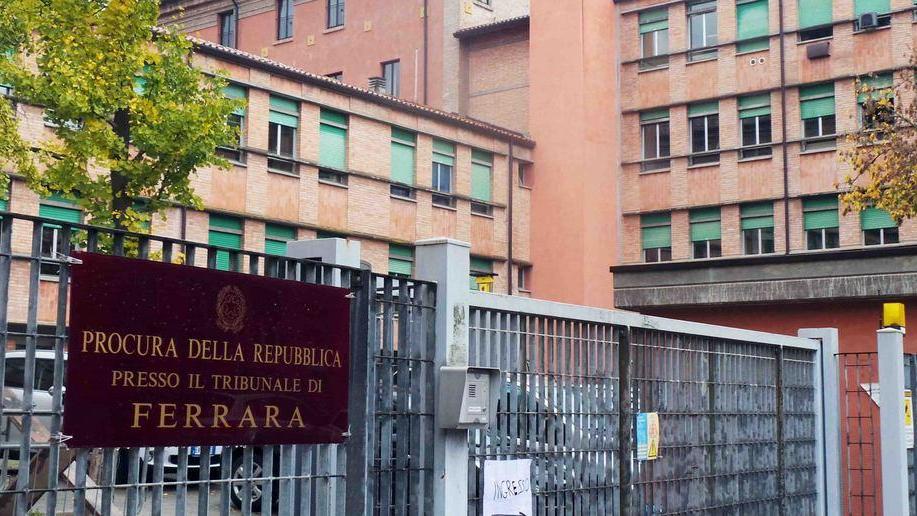 In procura per i fondi a Camelot