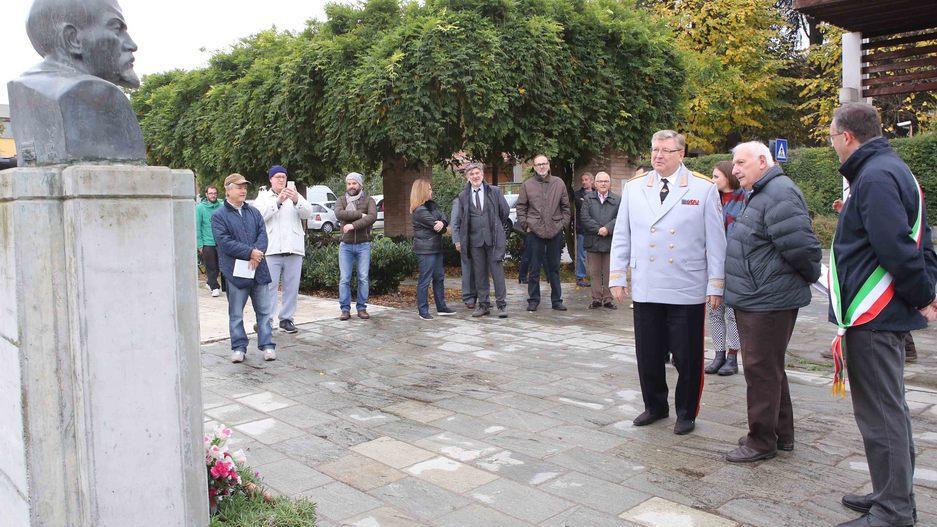 «Fieri che Lenin sia ricordato qui»