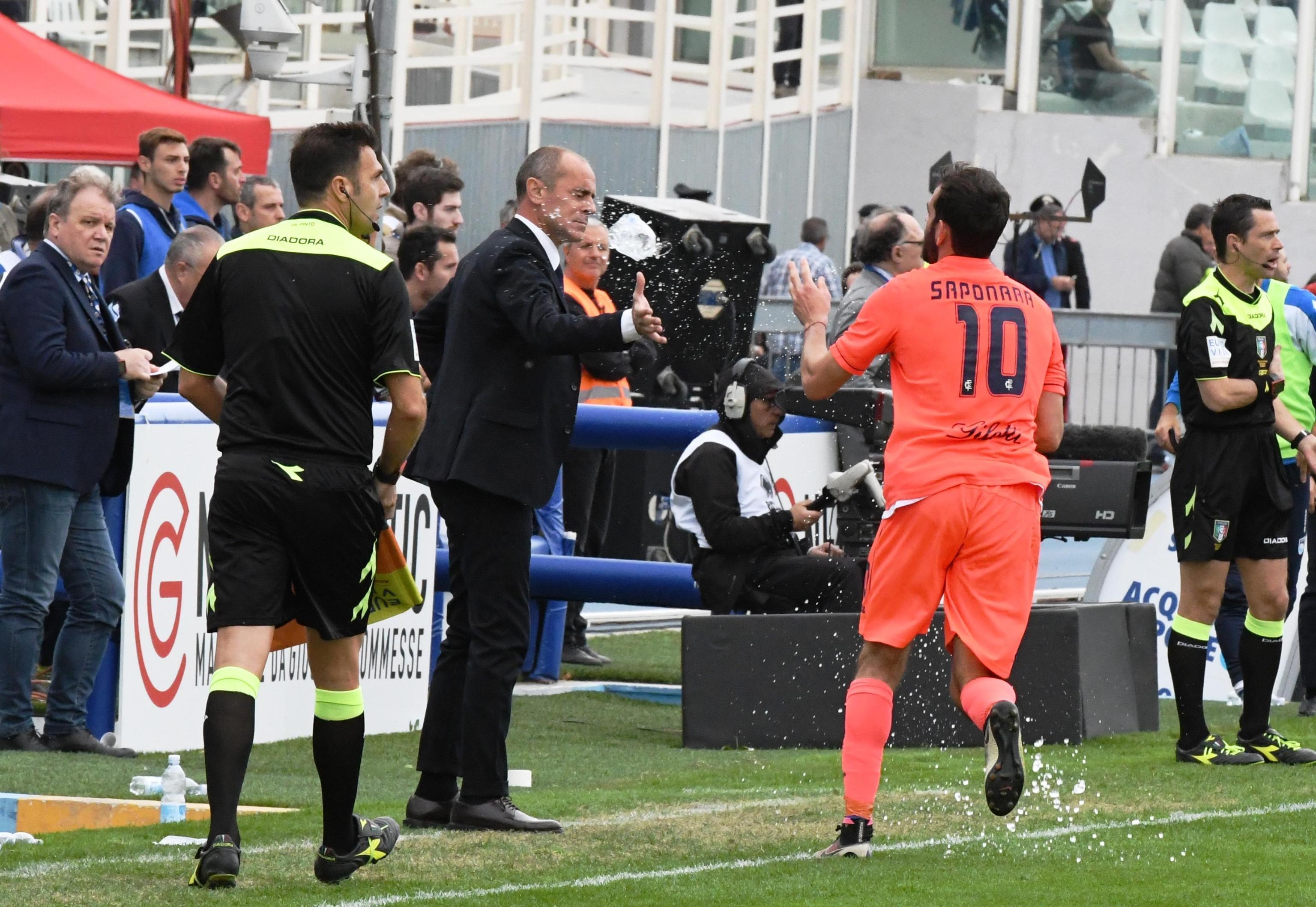 Giovanni Martusciello e Riccardo Saponara (foto agenzia Ansa)