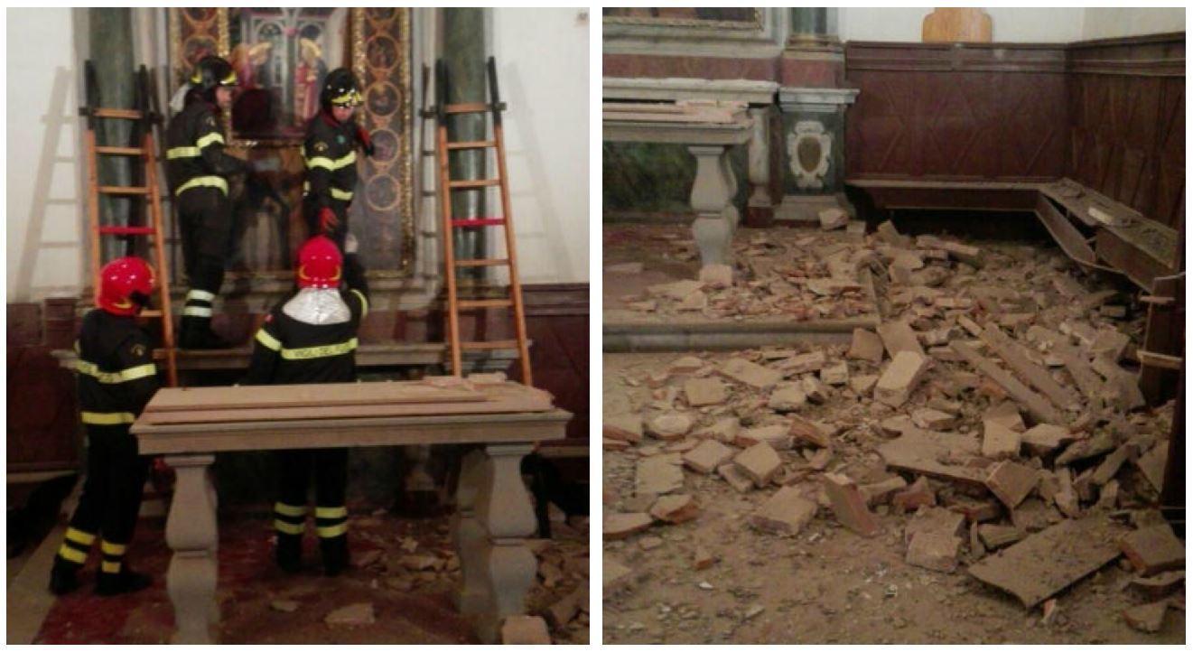 L'intervento dei vigili del fuoco e le macerie all'interno della chiesa
