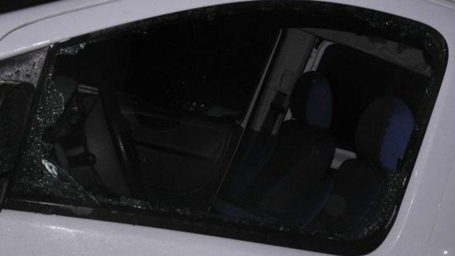 Vezzano, quattro auto dei podisti in gara “ripulite” dai ladri