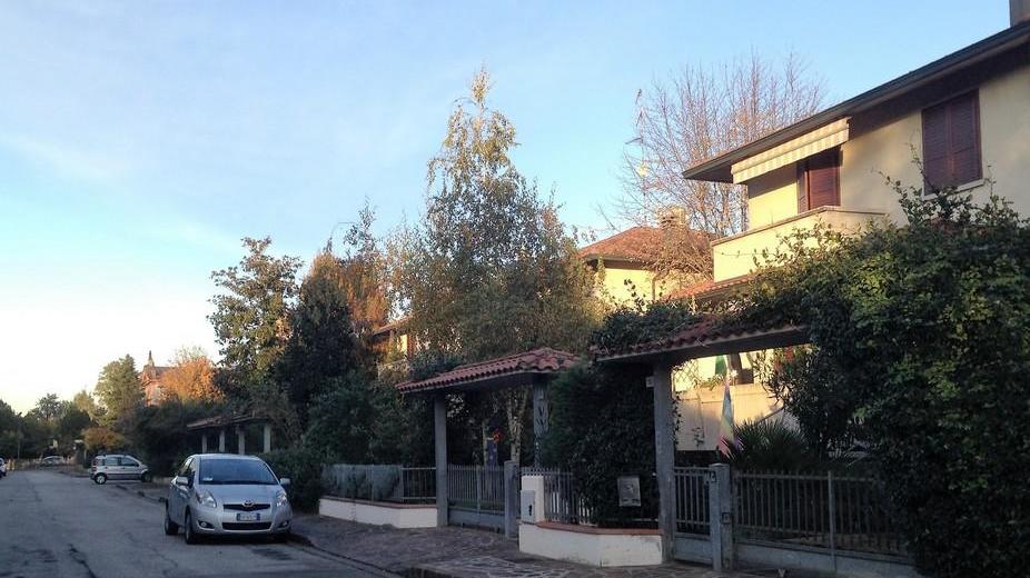Carpi, banditi assaltano villa e razziano tutti i gioielli