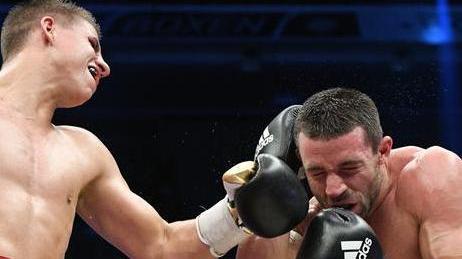 De Carolis ko, torna Pacquiao