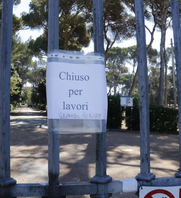 Campo Scuola: si rifanno gli spogliatoi 