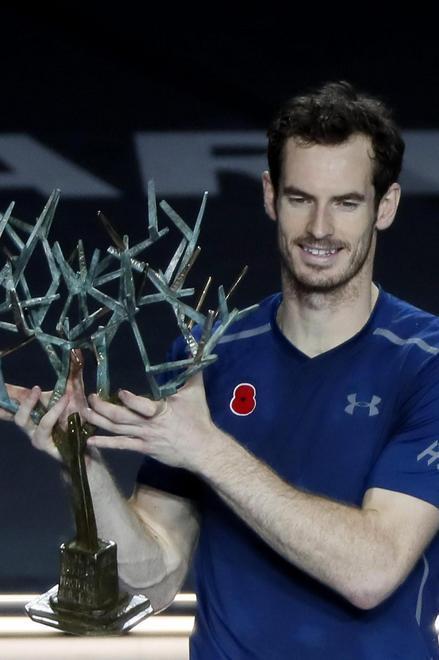 Murray vince a Bercy e festeggia il titolo da numero uno 