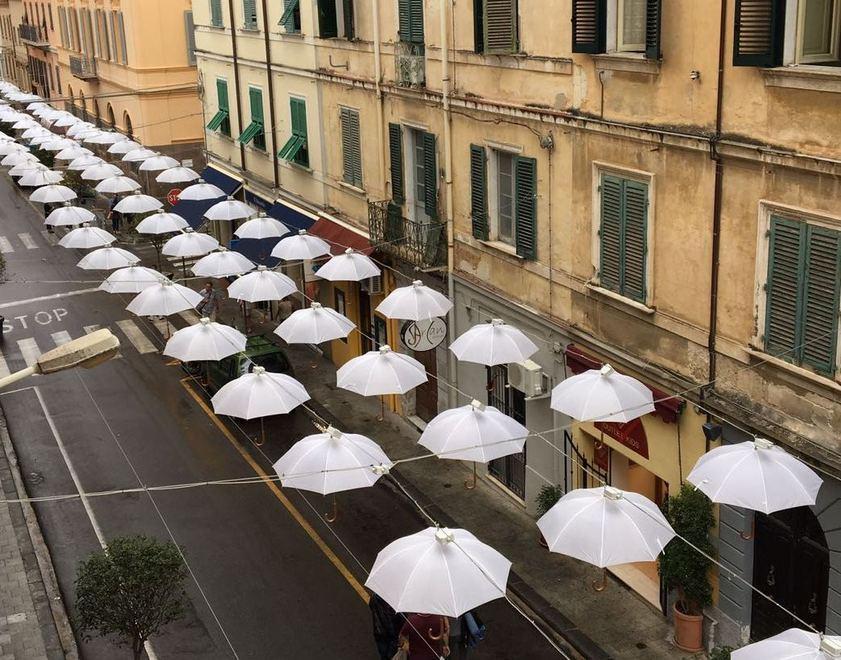 Riapre la Galleria Cavour per lo shopping natalizio