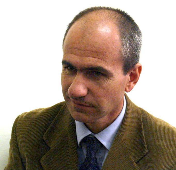 L'avvocato dell'artigiano indagato per molestie: «Respingiamo tutte le accuse» 