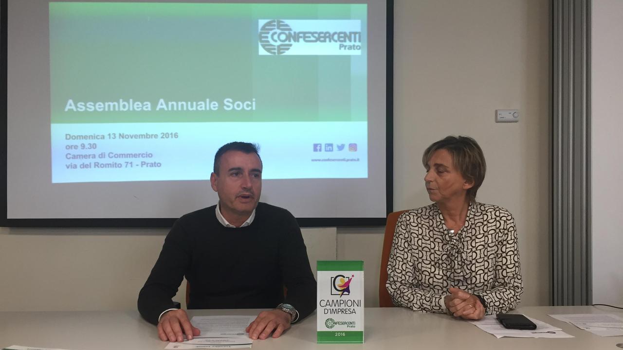 Il presidente provinciale di Confesercenti Mauro Lassi e il direttore Gianna Rafanelli