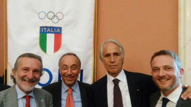 La delegazione montecatinese con il presidente del Coni Malagò (il secondo da destra)
