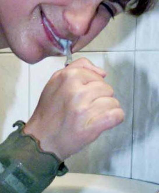 Sangue nelle urine e dalle gengive, attenzione