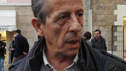 Velasco (M5S): «Dove sono i certificati antincendio?»
