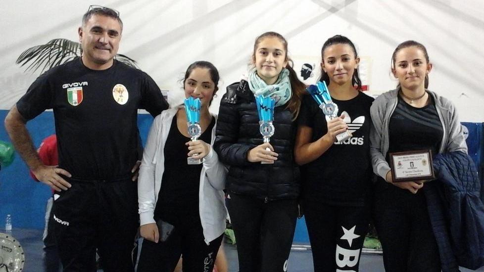 Pesistica giovanile, gran premio di strappo e slancio