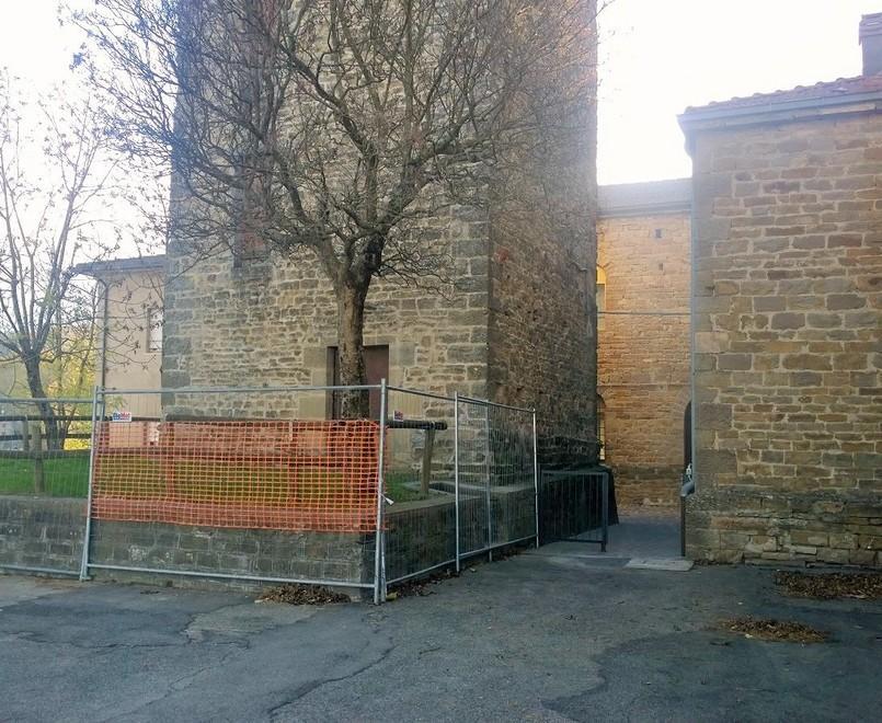 Torre di Montefiorino: il tetto dovrà essere rifatto 