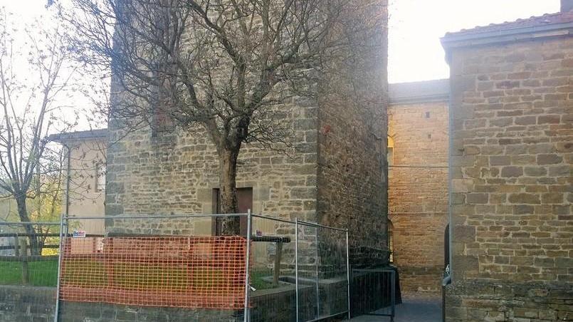 Torre di Montefiorino: il tetto dovrà essere rifatto