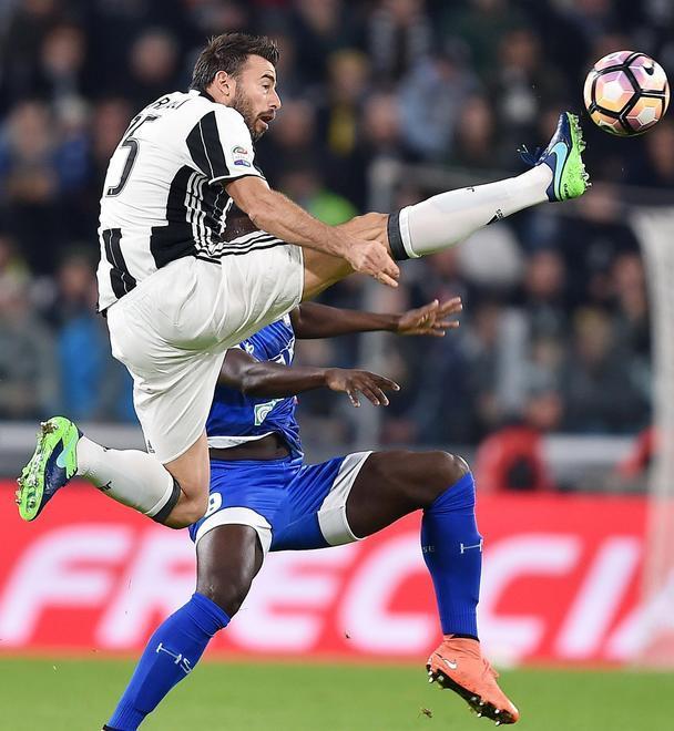 La Juve perde Barzagli per due mesi 