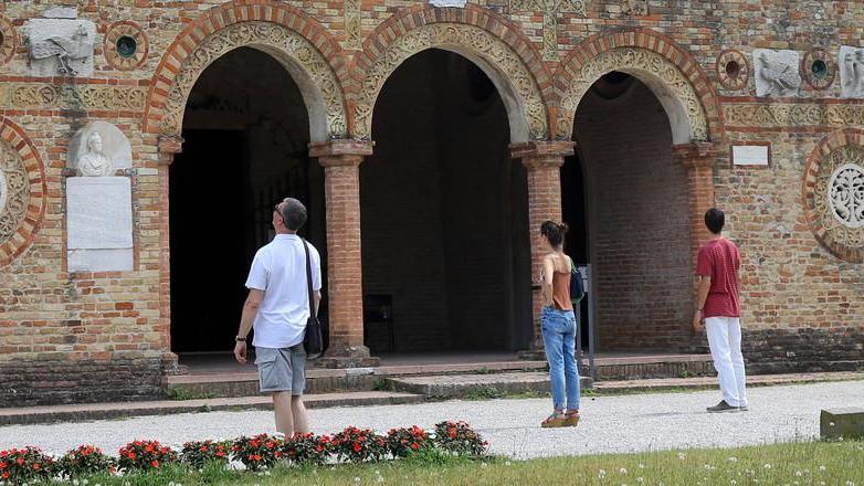 Tutela dei beni culturali in un corso