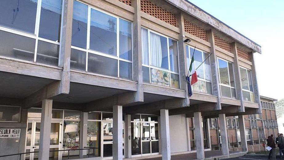 Tre scuole su 5 senza certificati antisismici