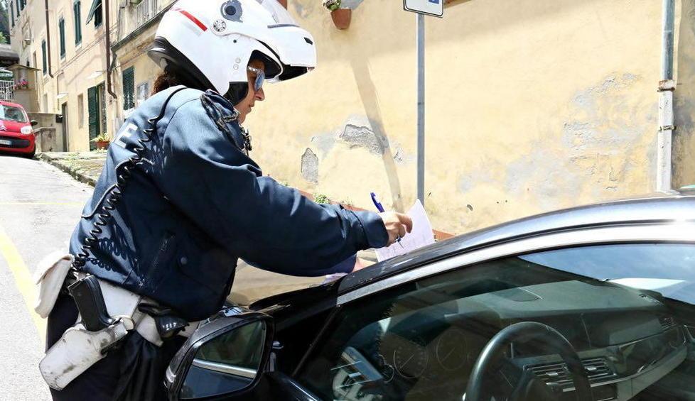 Il bilancio del Comune di Livorno più ricco “grazie” alle multe 