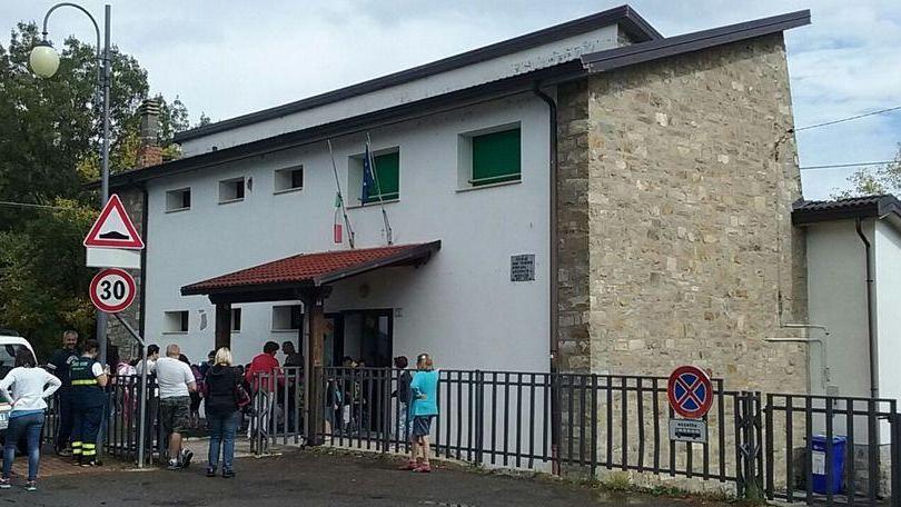 L’appello di Minozzo per non perdere la scuola