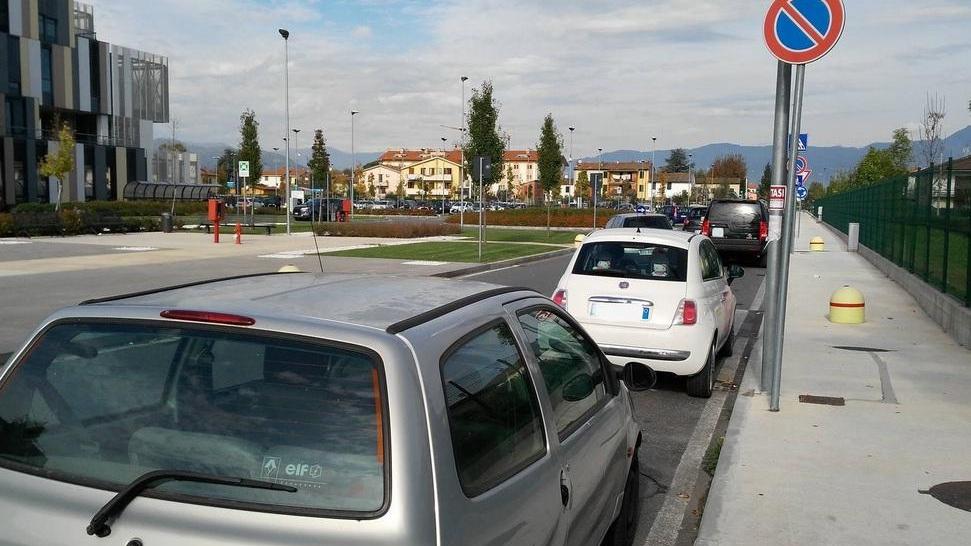 Auto in divieto al San Luca, ma i posti ci sono