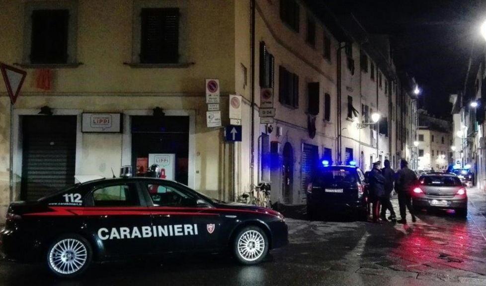Giro di vite dei carabinieri Chiusi chiosco e kebab 