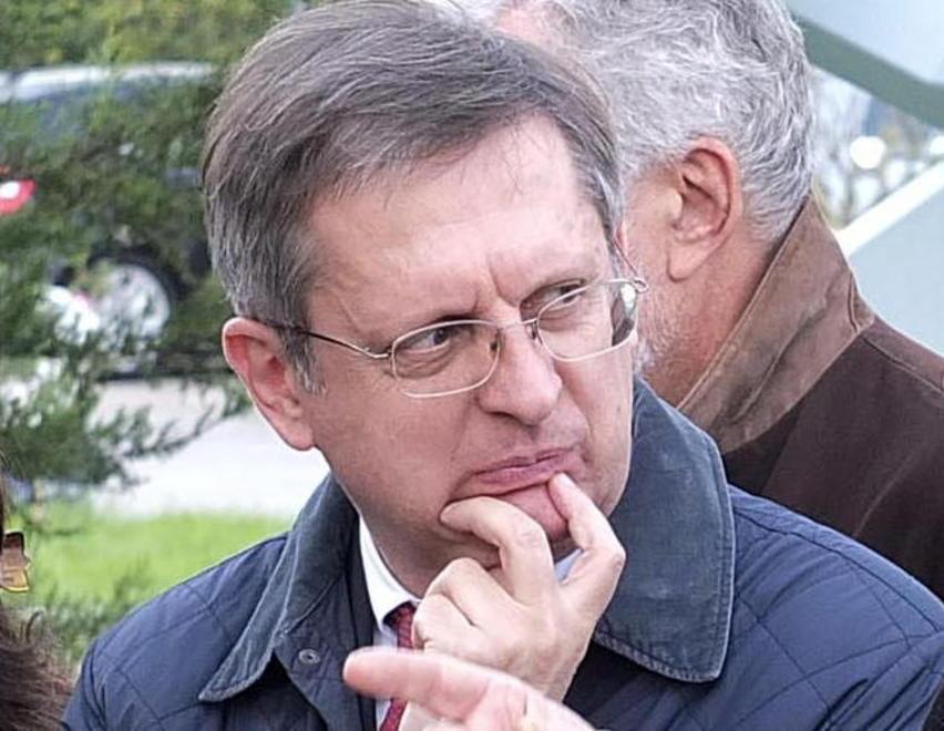 Ma Filippeschi ha detto addio con lettere e delibere 