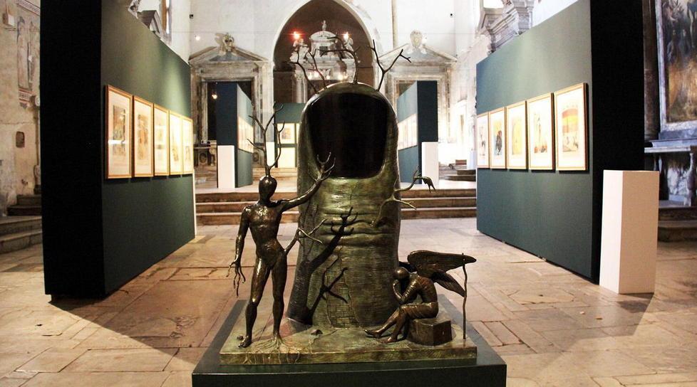 Conto alla rovescia per la mostra di Dalì