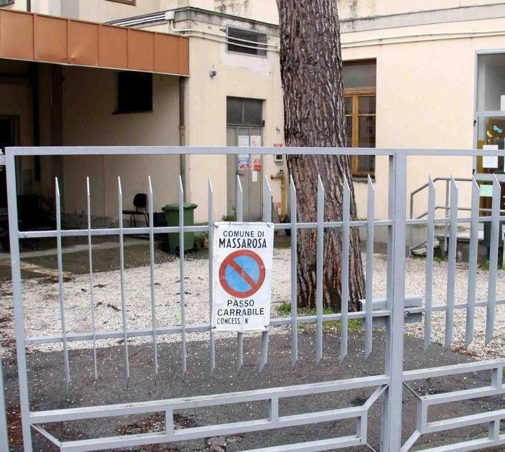 Passi carrabili contestati Il tribunale prende tempo 