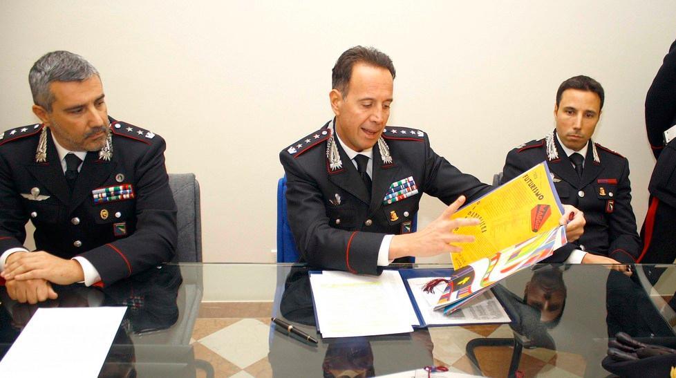 Carabinieri, almanacco in simboli 