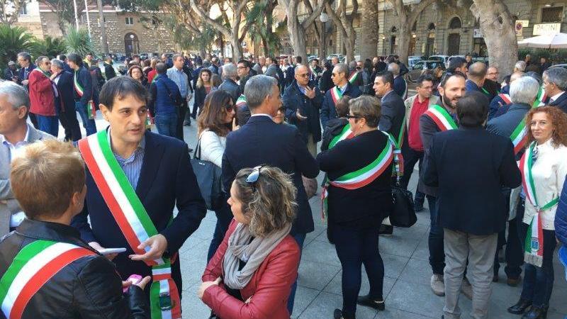 Bilancio armonizzato, sindaci di tutta la Sardegna a Cagliari per protestare contro i vincoli