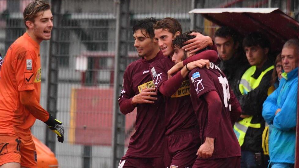 Disanto, lo sfogo del gol da spartire con i tifosi