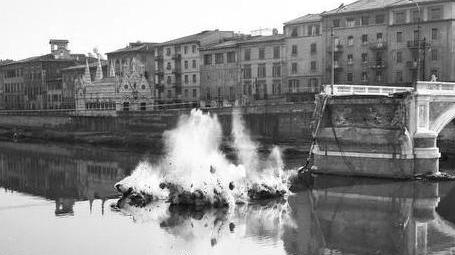 Quel ponte si sbriciola quando il peggio sembra ormai passato