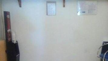 Sfondano il muro e svuotano le slot