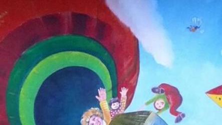 I Lions fanno dipingere i soffitti della pediatria