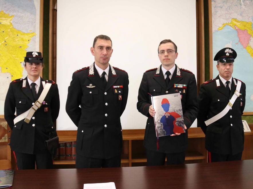 I simboli dell’Arma nel nuovo calendario «La nostra essenza»