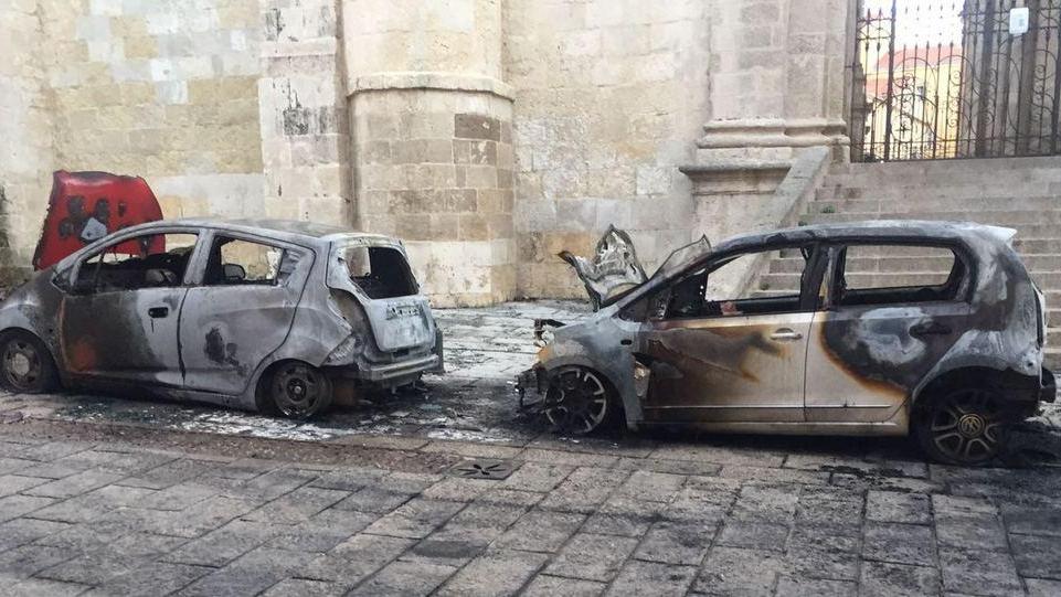 I residenti: «Un dispetto che crea paura»