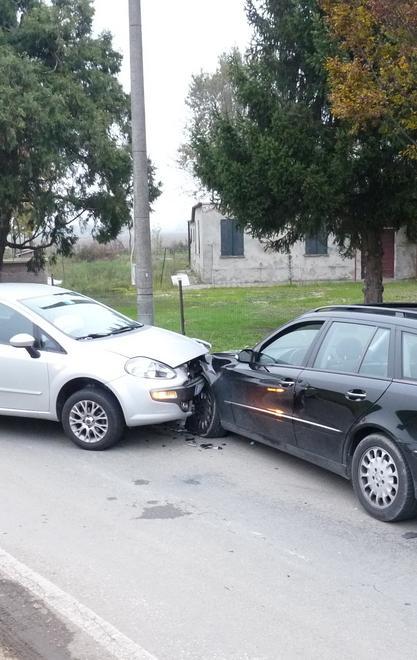 Ponte Motta, scontro frontale Anziana di Novi all’ospedale