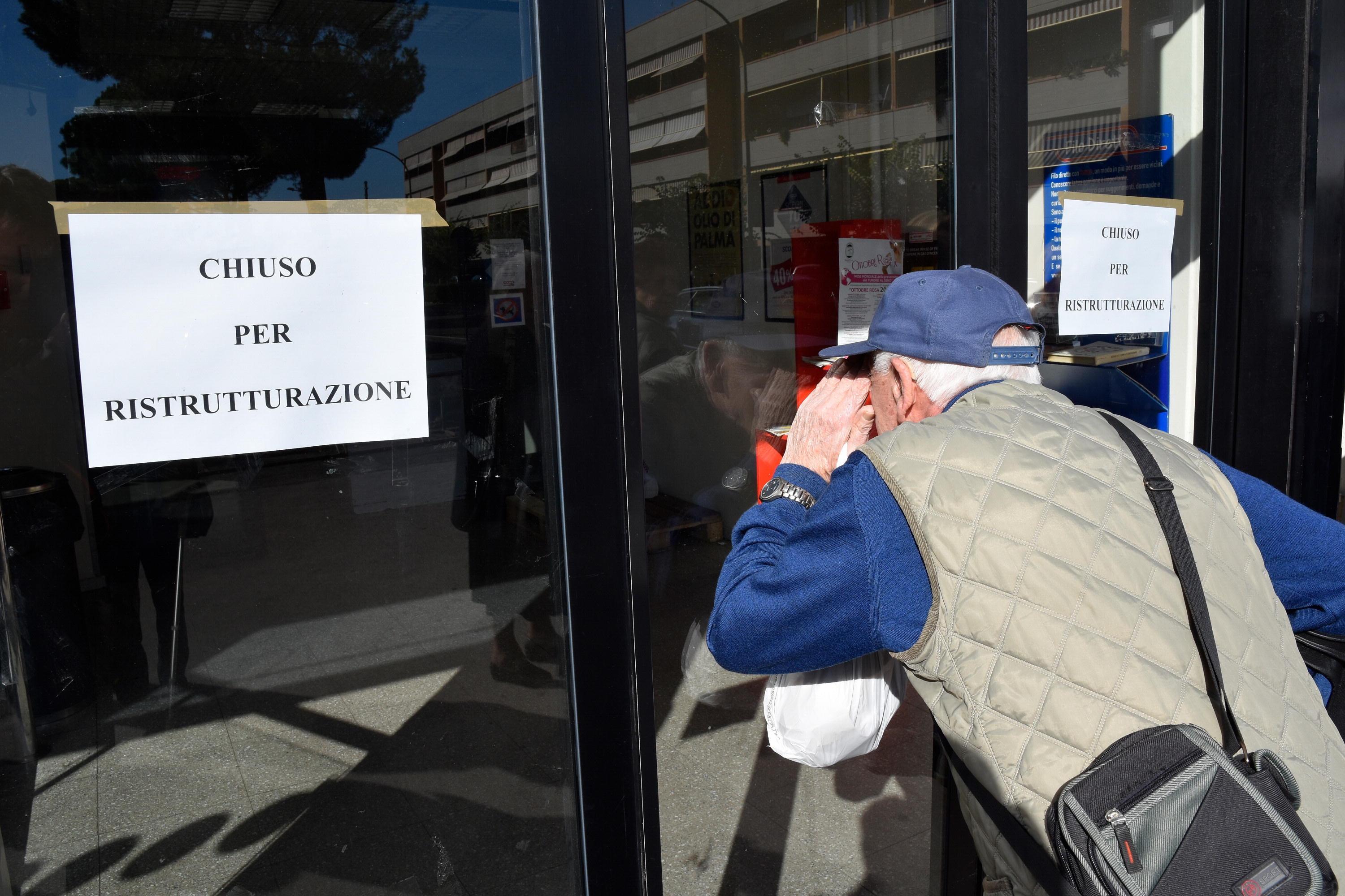 La Coop di via Inghilterra chiusa per ristrutturazione (Foto Bf)