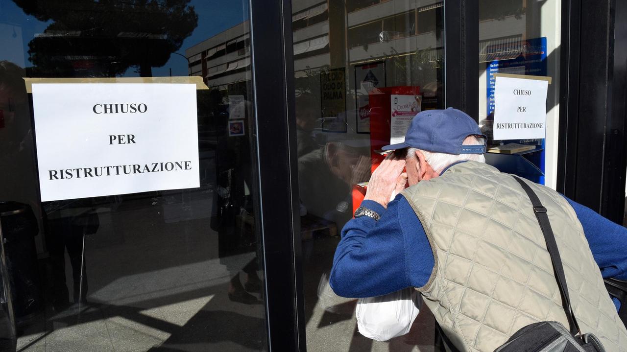 La Coop di via Inghilterra chiusa per ristrutturazione (Foto Bf)