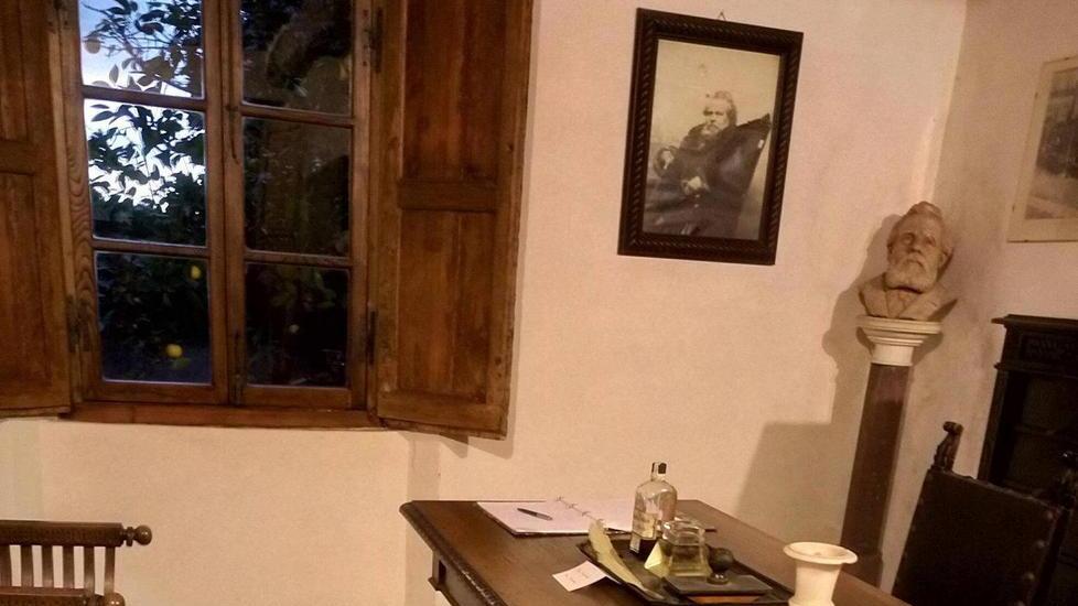 Piove dentro la casa museo di Giosuè Carducci