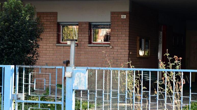 Bimbo fuggito, genitori in aiuto alla scuola