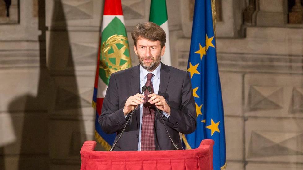 E Franceschini si scusò sui cappellacci, Mattarella testimone