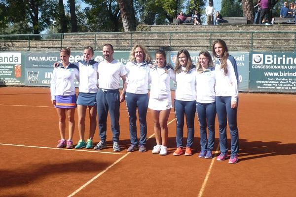 La formazione femminile del Tc Prato 