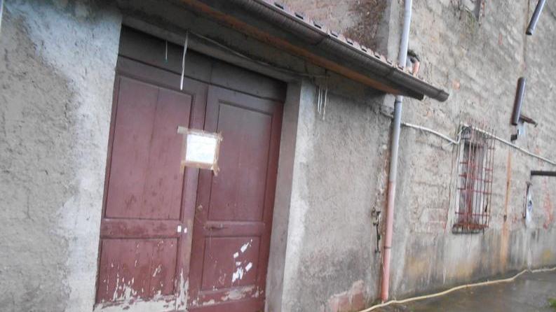 Sequestrata casa colonica con dentro tre ditte cinesi