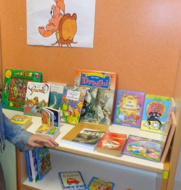 Spariti libri e giocattoli dagli scaffali dell’ospedale 